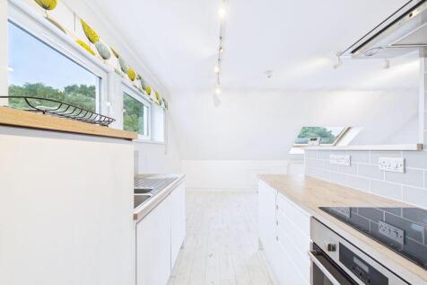Kitchen side