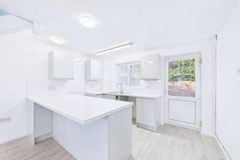 Kitchen side