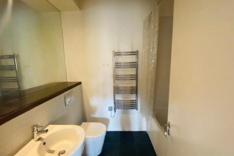 En Suite.jpg