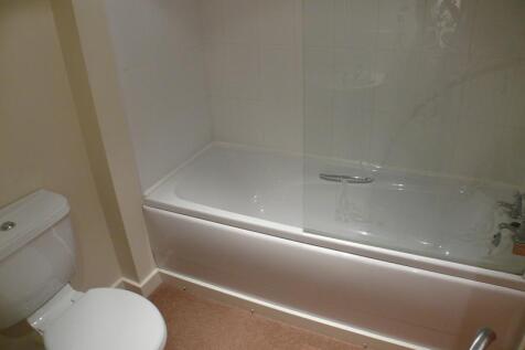 PENTHOUSE BATHROOM