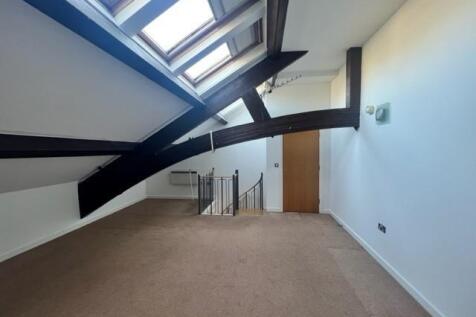 UPPER FLOOR ACCOMMODATION