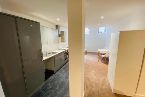 Open Plan Living / Kitchen