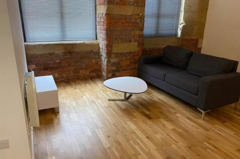 Lounge / Kitchen