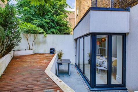 Courtyard Garden