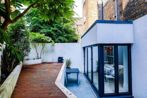 Courtyard Garden