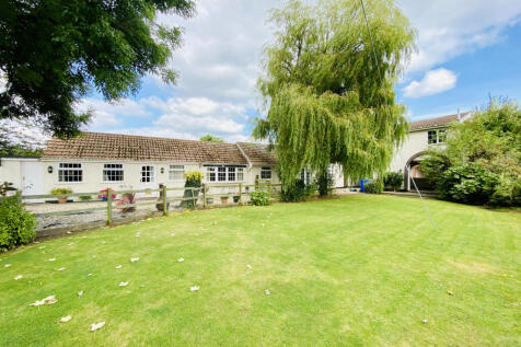 A four bedroom house - For Rent