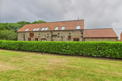 A four bedroom house - To Rent