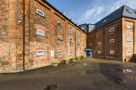 A one bedroom flat - To Rent