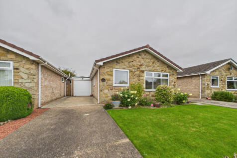 A two bedroom detached bungalow - To Rent