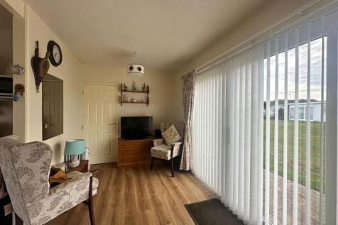 Lounge area.jpg