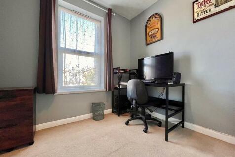 Bedroom 3.jpg