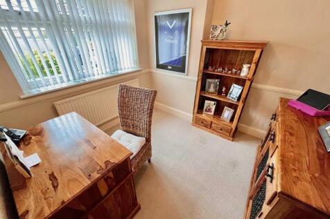 Study/Bedroom 6