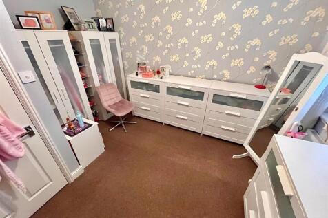 Bedroom 2/Dressing Room