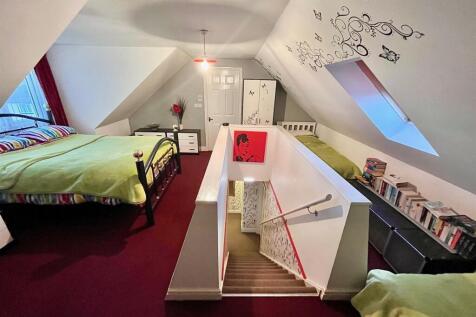 Attic Bedroom 6