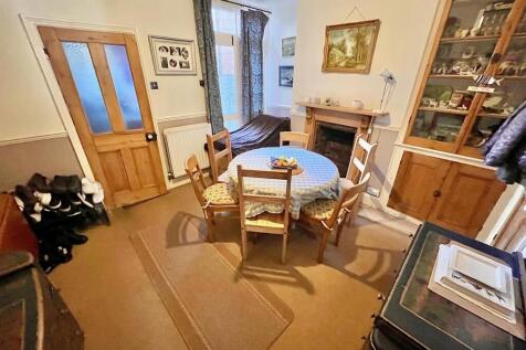 Dining/Sitting Room
