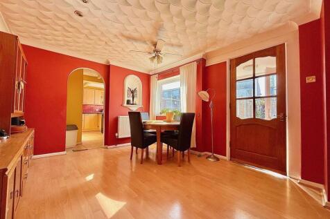 Dining/Sitting Room
