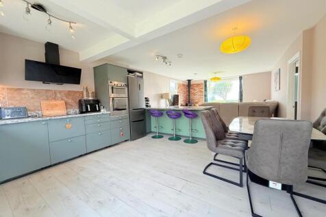 Open Plan Kitchen/Living Room