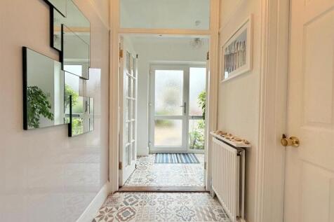 Entrance Porch