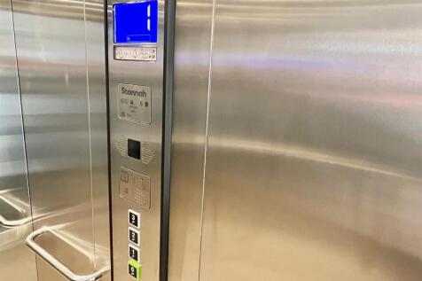 Lift (2)_.jpg