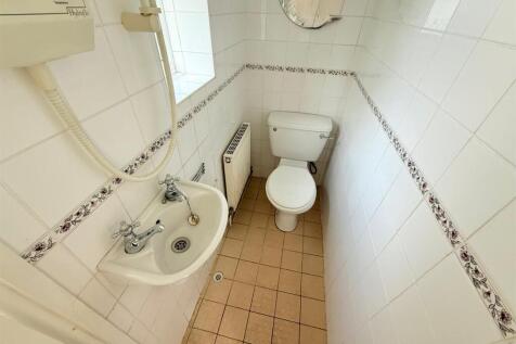 Cloakroom.jpg