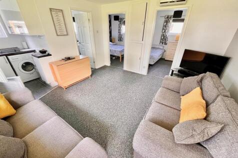 Open Plan Kitchen/Lounge
