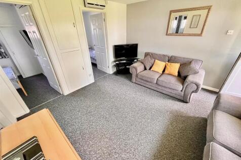 Open Plan Kitchen/Lounge
