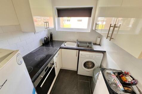 Open Plan Kitchen/Lounge