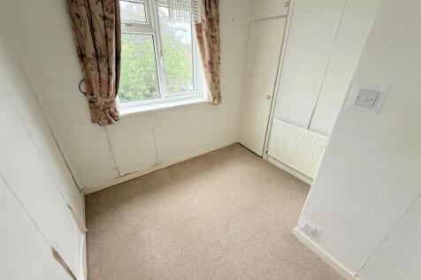 bedroom 3.jpg