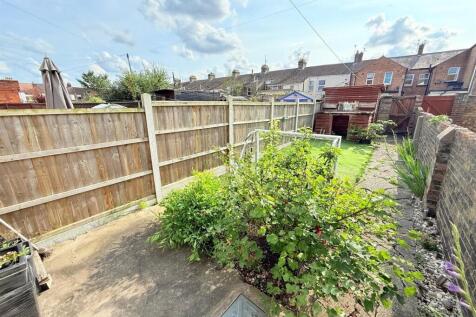 Garden 2.jpg