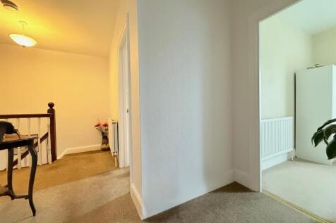 First Floor Spacious Landing