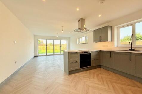 Open Plan Kitchen/Dining/Living Room