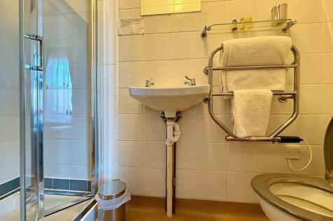 Bed 3 En-Suite Shower Room