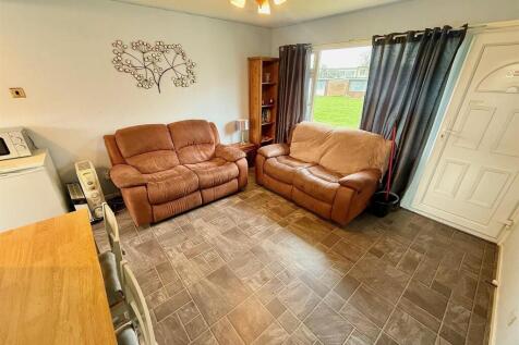 Open Plan Kitchen/Living Room