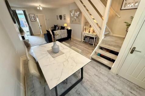 Open Plan Lounge/Dining Room