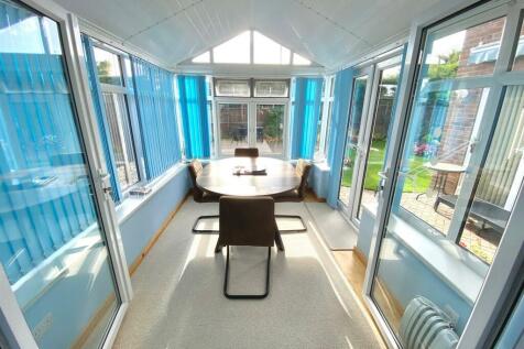 GARDEN ROOM.jpg