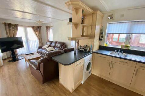 kitchen lounge.jpg