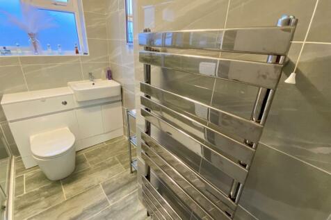 WC AND SHOWER.jpg