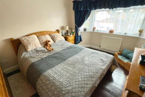 BED 1.jpg