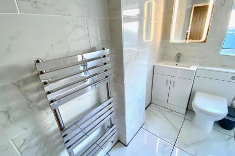 BATHROOM AREA.jpg