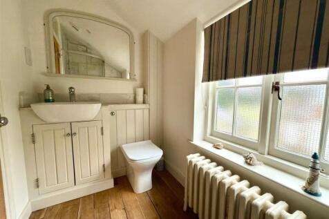 SHOWER ROOM AND WC.jpg