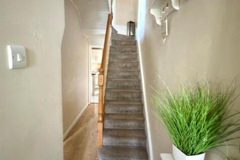 STAIRS FROM LANDING.jpg