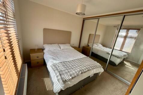 Bedroom(2).JPG
