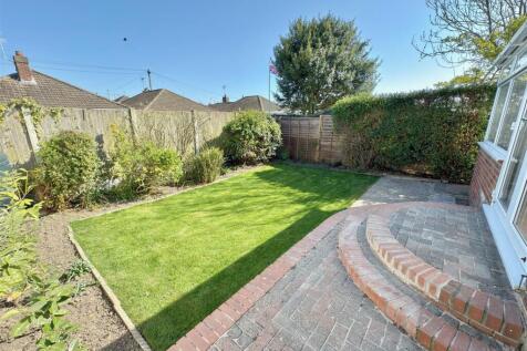 BACK GARDEN.jpg