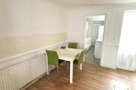 DINING AREA.jpg