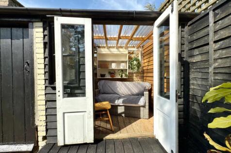 Summerhouse.jpg