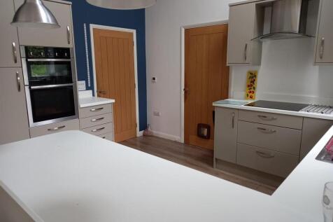Kitchen Main Area.jpg