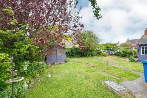 BACK GARDEN.jpg