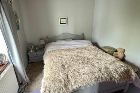 BED 3.jpg