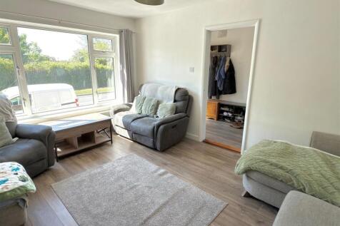 Living Area.jpg