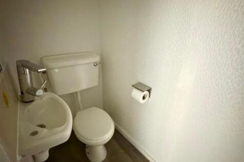 Shop WC.jpg